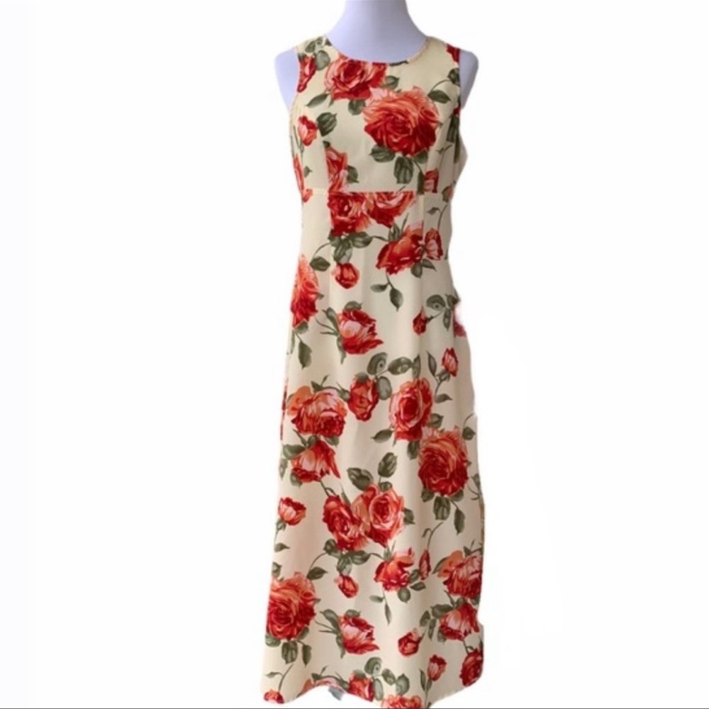 Vintage Tickets Floral Sleeveles Dress Size: M